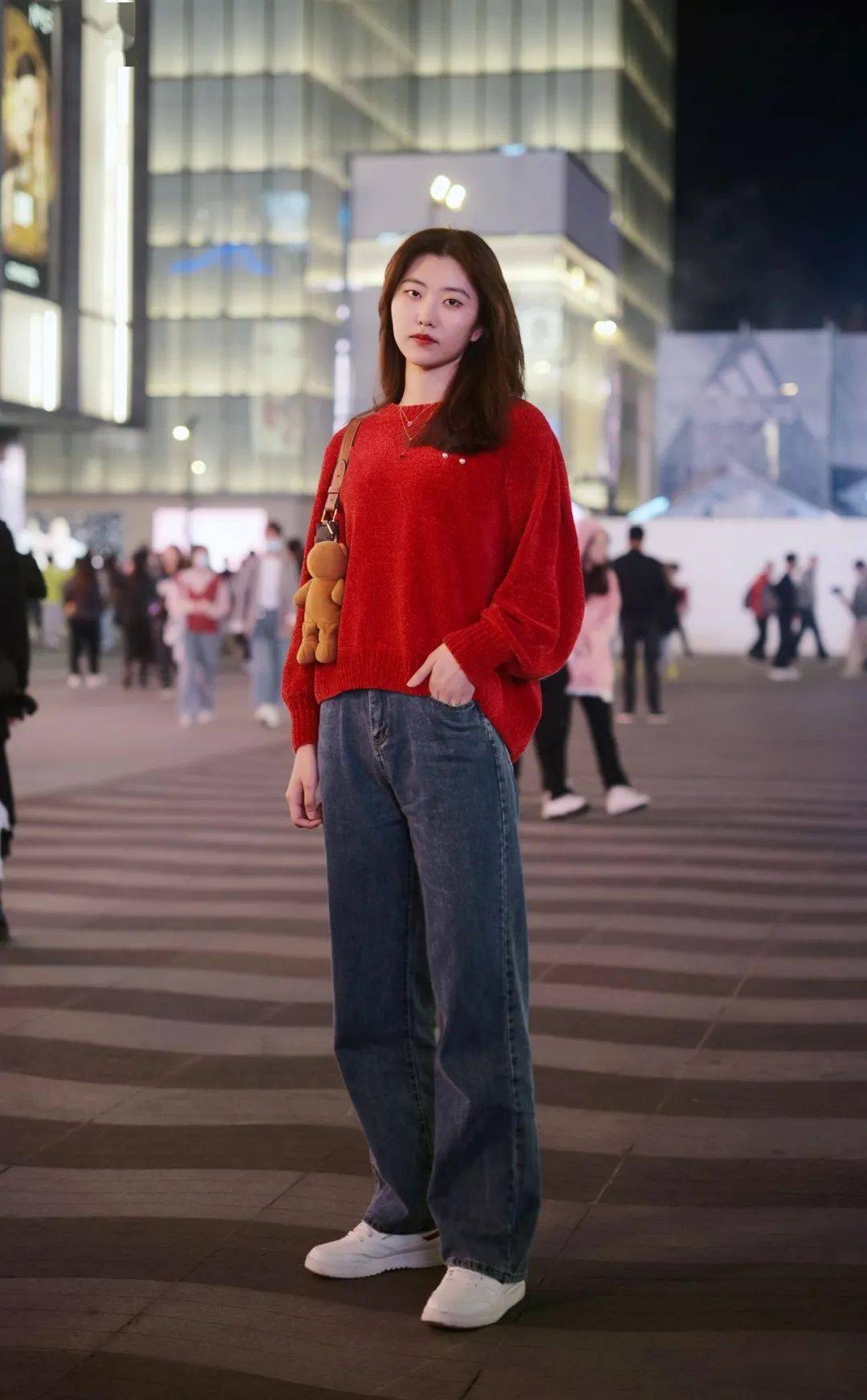 今日街拍开启夜间模式!