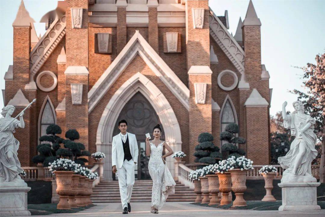 2020 海口金夫人外景主题分享「爱的华尔兹」