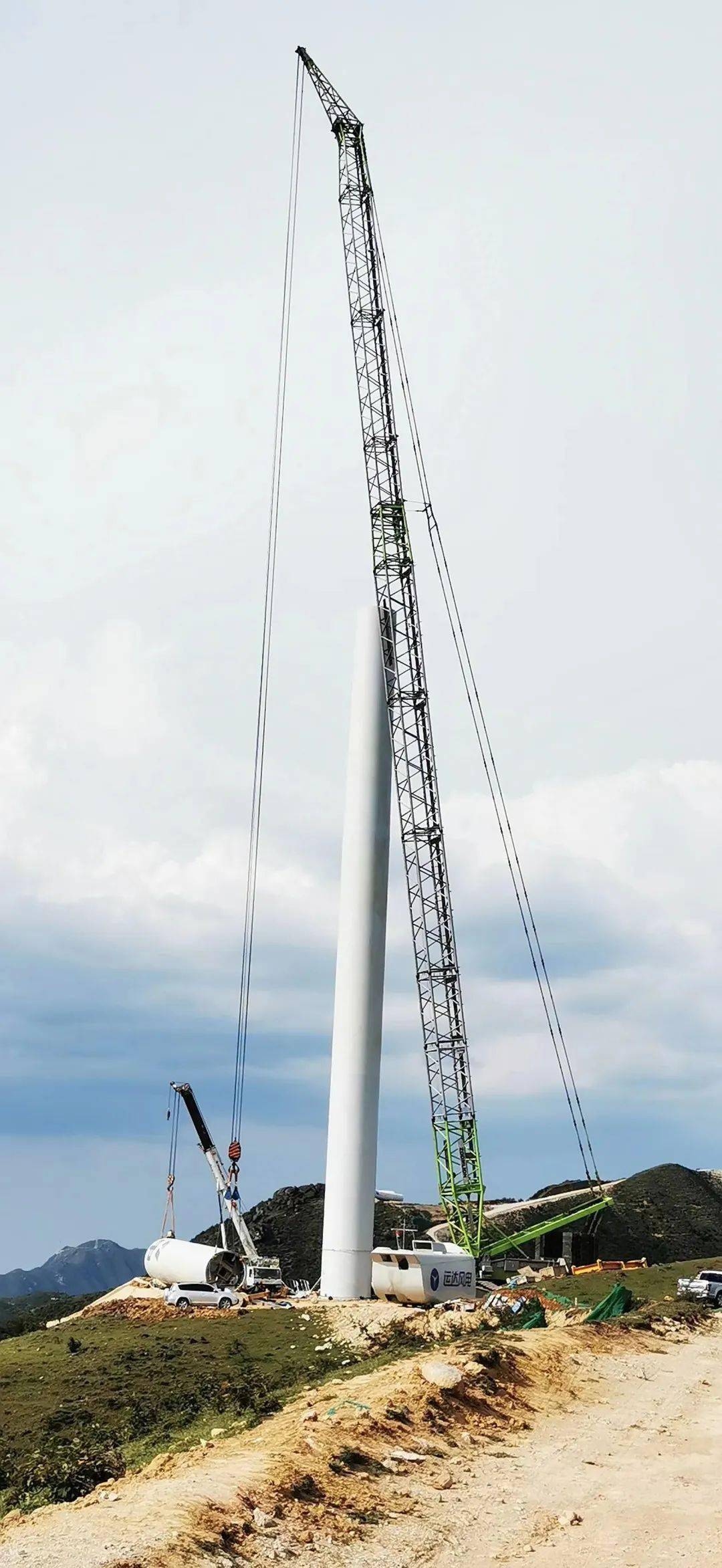 0兆瓦的运达风力发电机组,该项目共三种机型,140