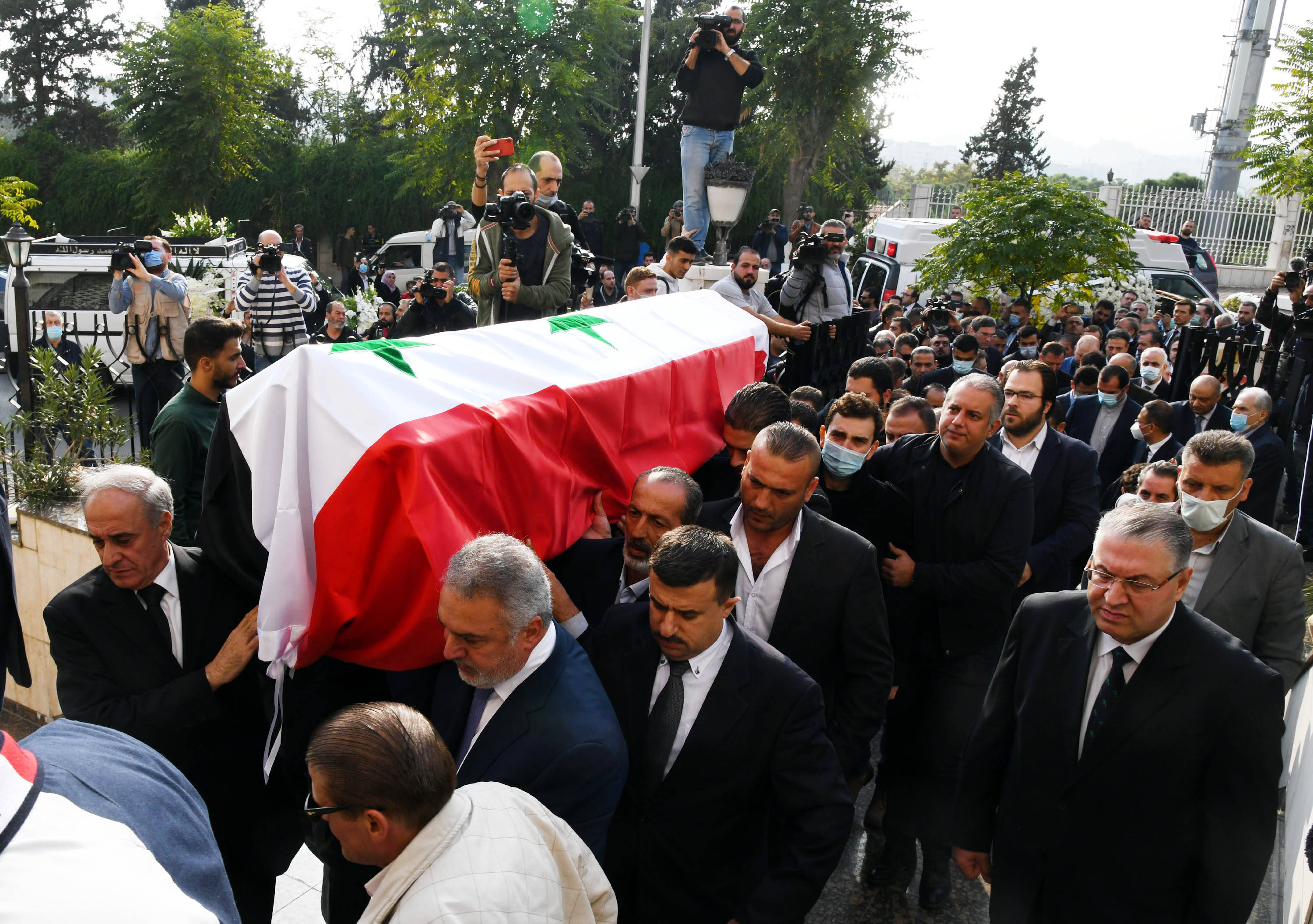 已故叙利亚外长瓦利德穆阿利姆葬礼在大马士革举行