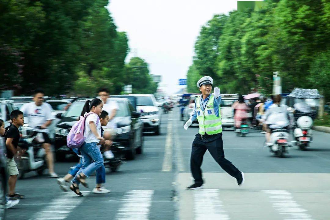 "奔跑哥"侍东亮入选"平安之星!