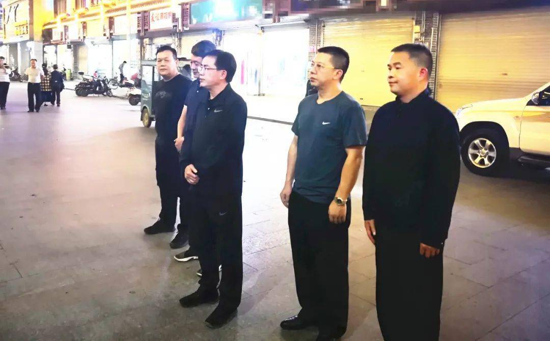 时,自治区公安厅教育整顿试点工作驻点指导组组长陈勇,博白县委书记罗