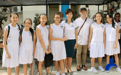 校服时尚哪家强新加坡中小学校服文化大pk