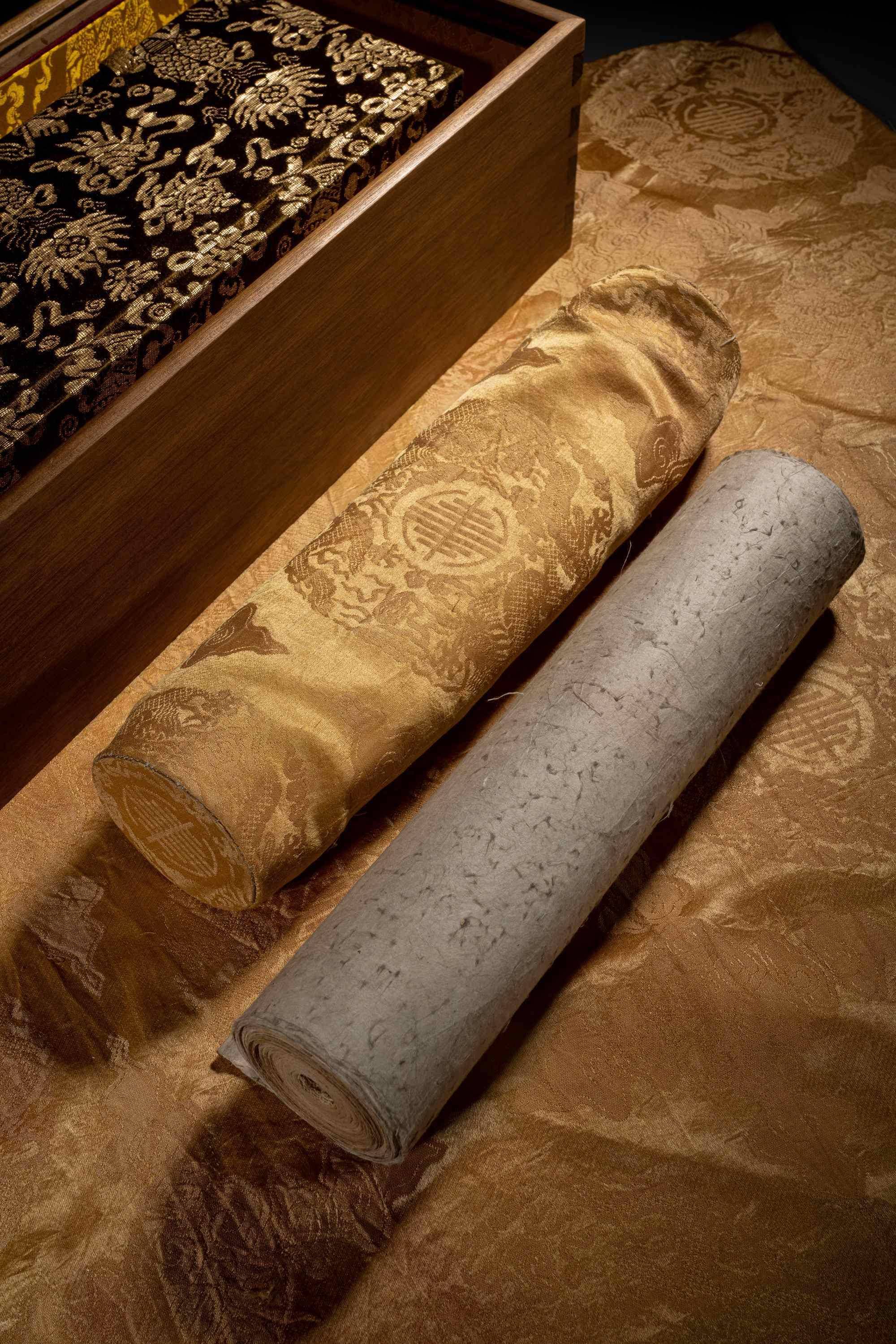 国宝《赵城金藏》19米长卷首度现世,引发学界关注热议