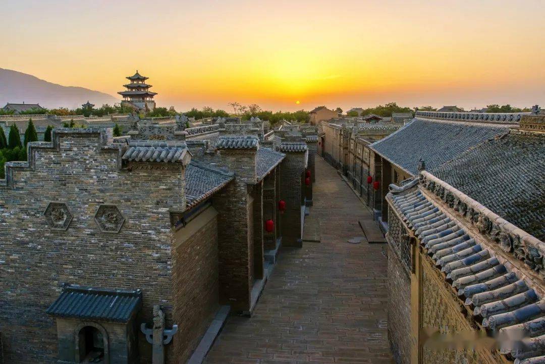 慈善世家李家大院