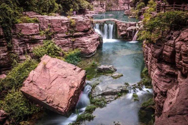 云台山风景区荣获"最佳山地旅游目的地奖"_文化