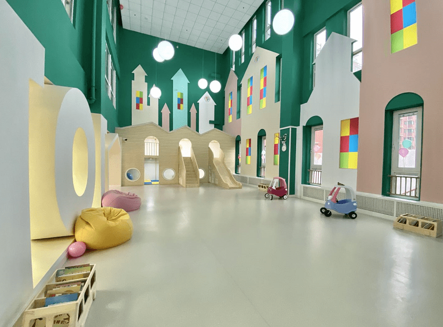 学校附设幼儿班是清华大学若干脉络中的一个分支,是一所普惠幼儿园