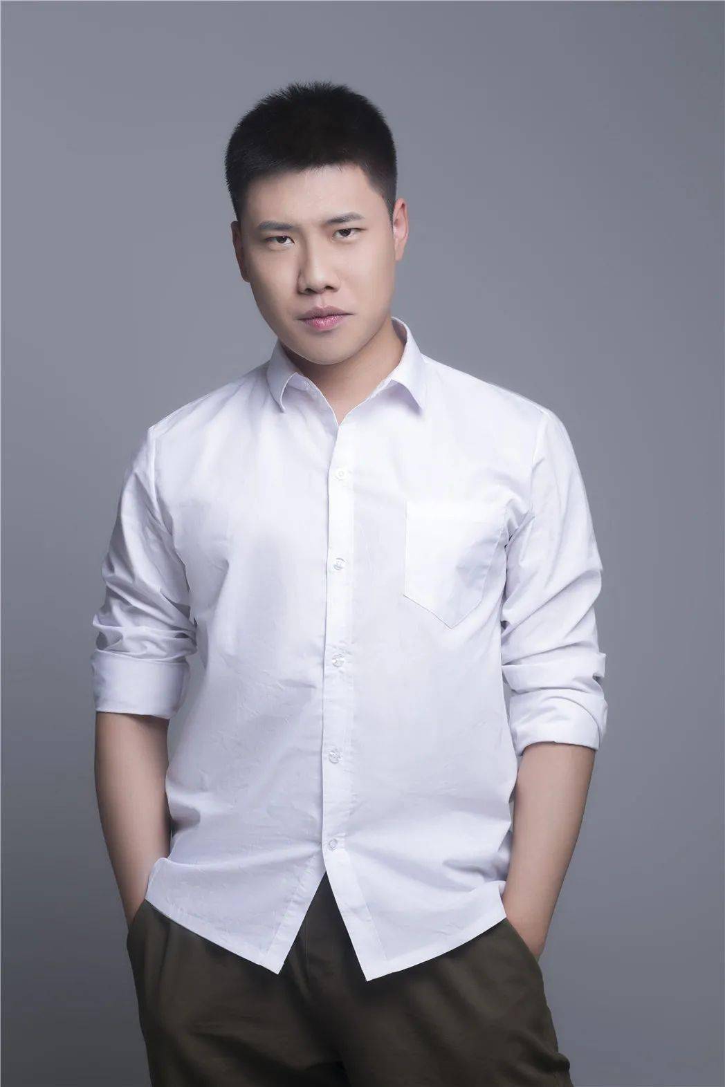 《如果,我不是我》:如何解决比朋友圈还真实的四角恋_莫默