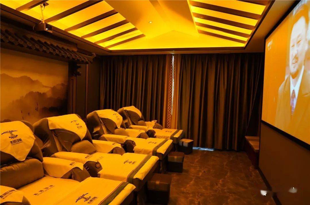 电白又一家高端养生保健店被曝光豪华装修技艺精湛