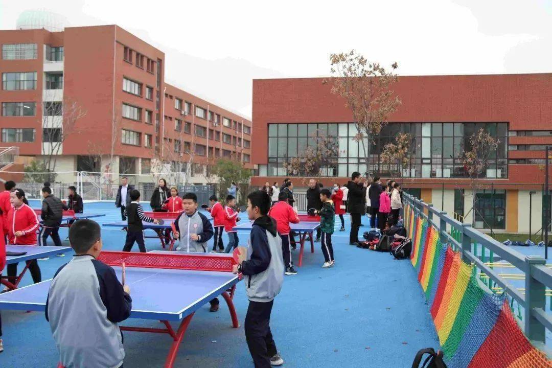 【章丘鲁能实验小学】 家校对话促交流,合力同行创未来 ——"家校对话