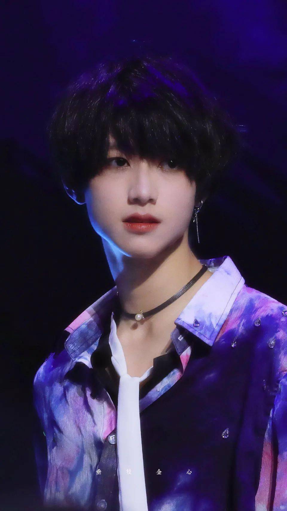 【手机壁纸】朱志鑫