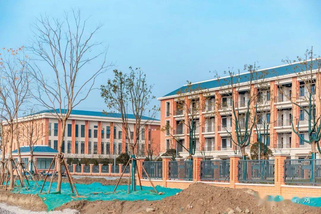 原海安市立发中学2021年春将整体搬迁至新校区海安市上湖高级中学.