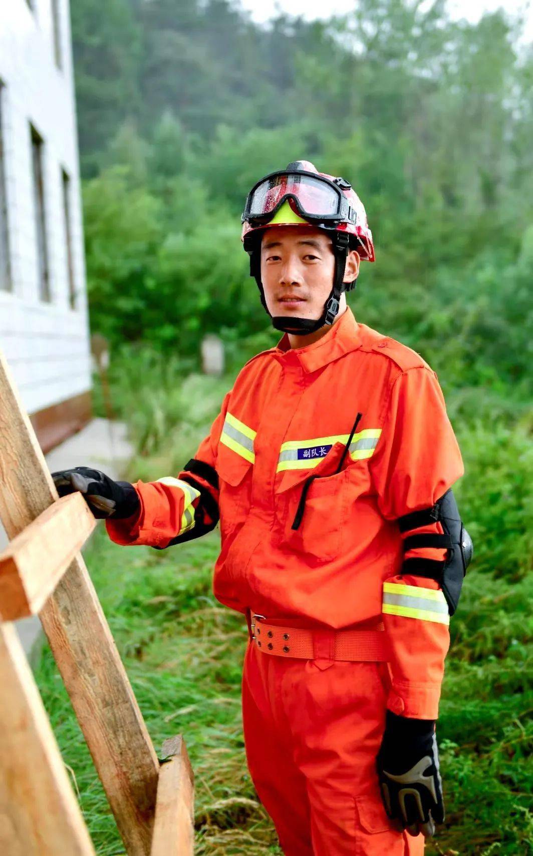 第五届全国119消防奖先进个人事迹展播|刘本成:用雷锋精神擦亮橙色之