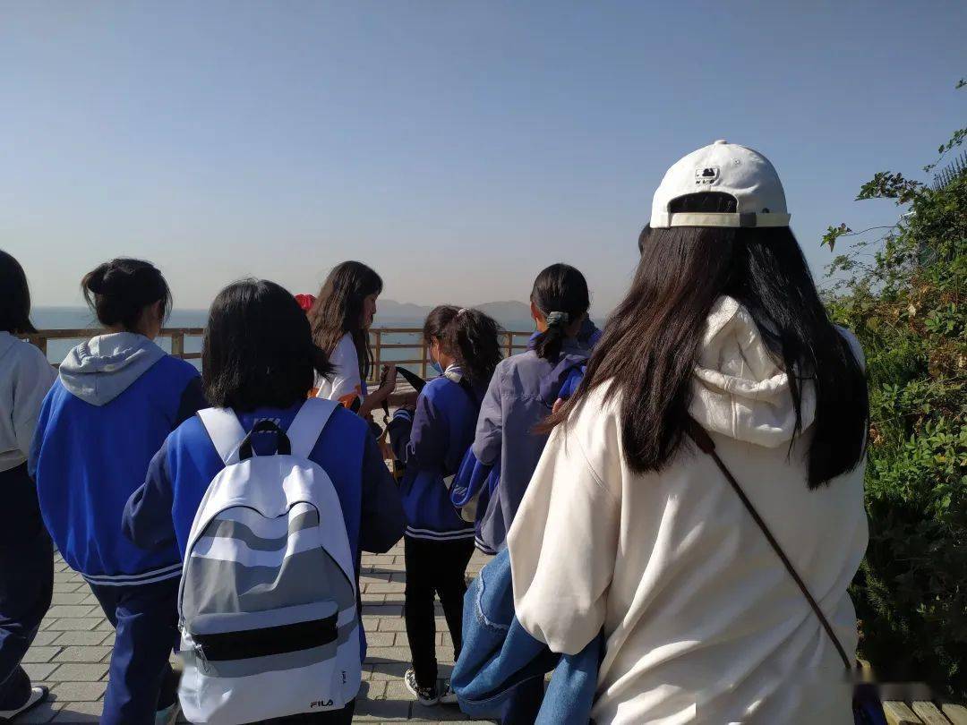 成长故事明锐行19级2班海岸探索研学暨志愿服务纪事