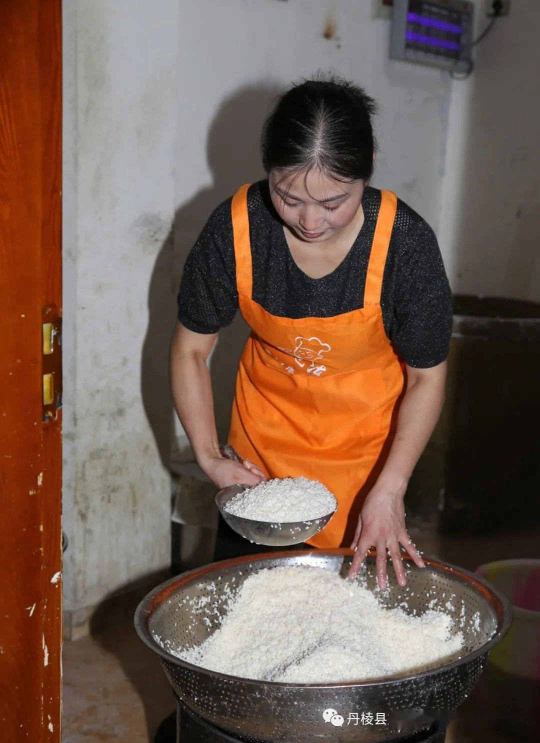 "遇见非遗之丹棱冻粑制作技艺"短视频入选全国优秀网络视频作品_芝麻