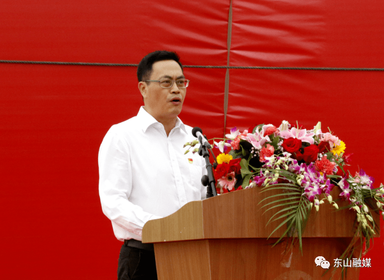 县委书记洪泰伟致辞邵玉龙,刘远,张琳光,张慧德,兰万安,洪泰伟