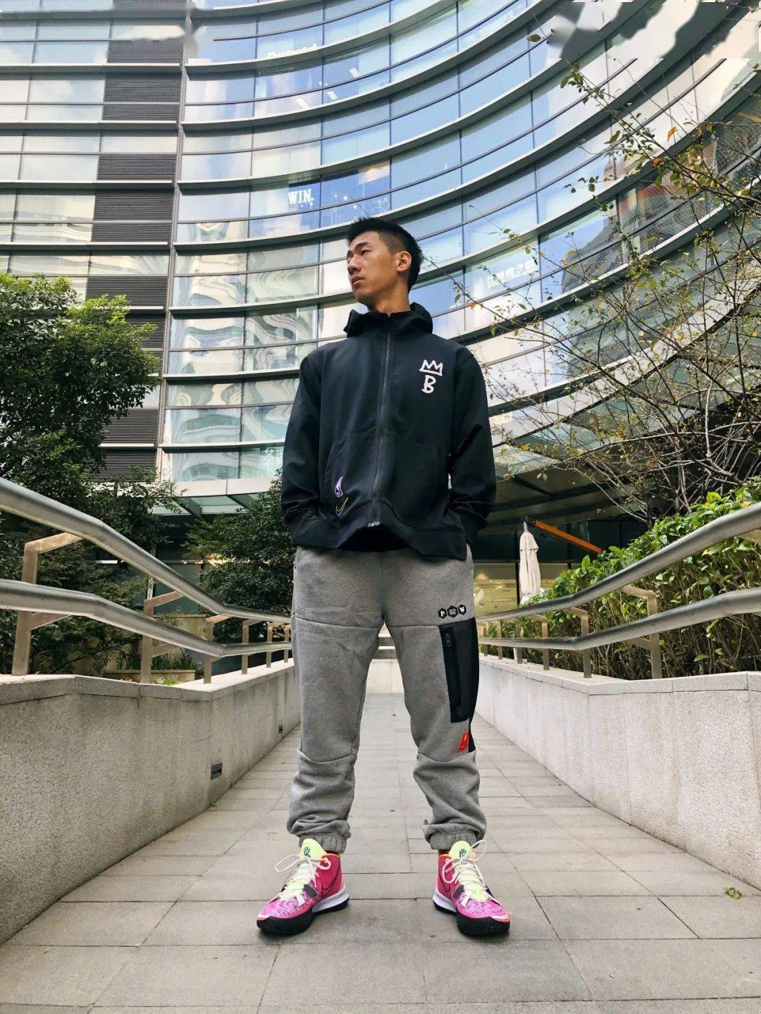 盲盒?kyrie 7 的创造力不止于此