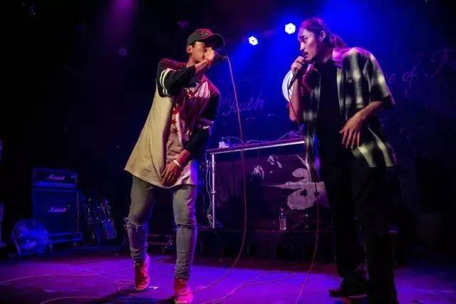 西演live专访第一期dirtytwinz用rap告诉你大西安到底有多酷