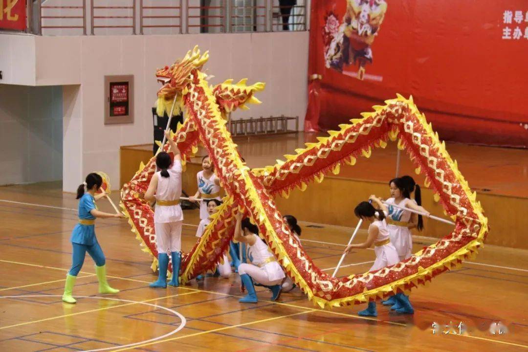 常州大学舞龙队在江苏省龙狮俱乐部联赛再夺佳绩