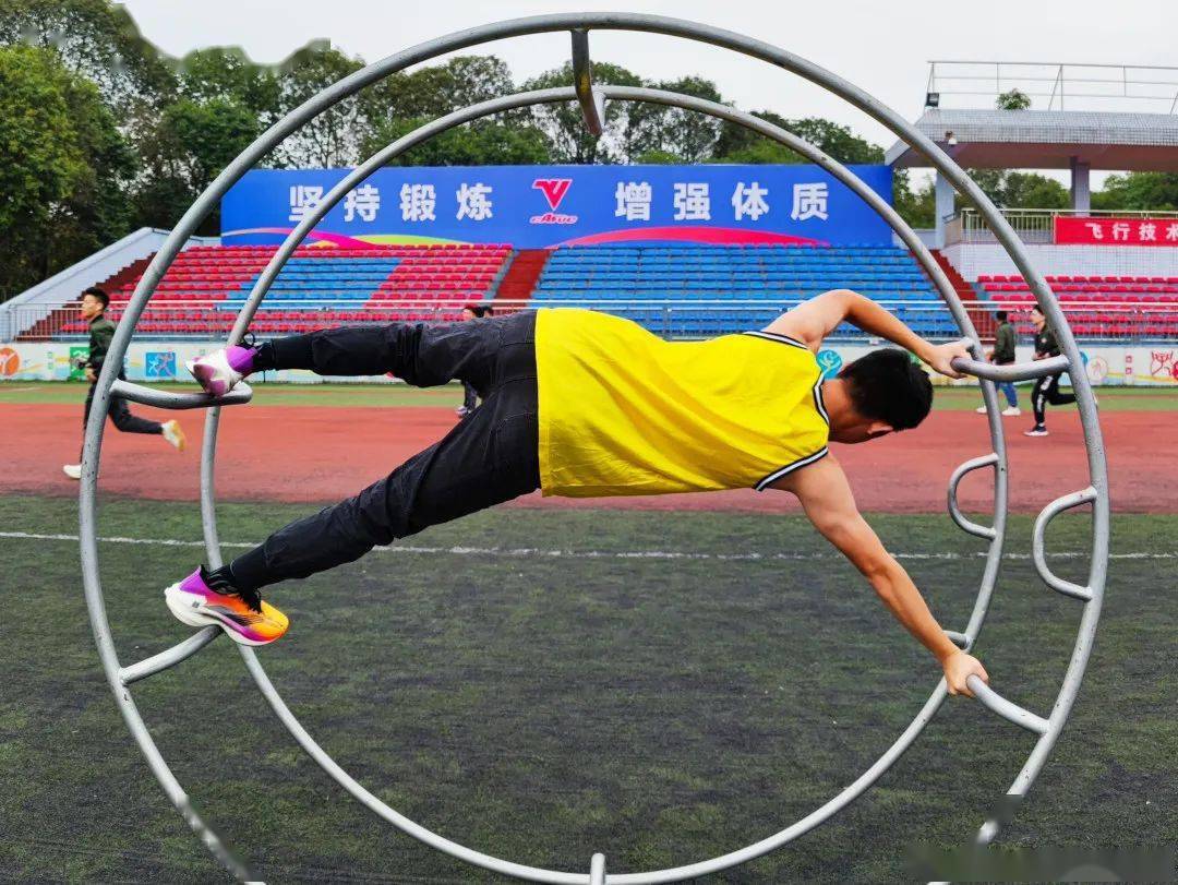 虽然但是你如何选择在中飞院的ab面