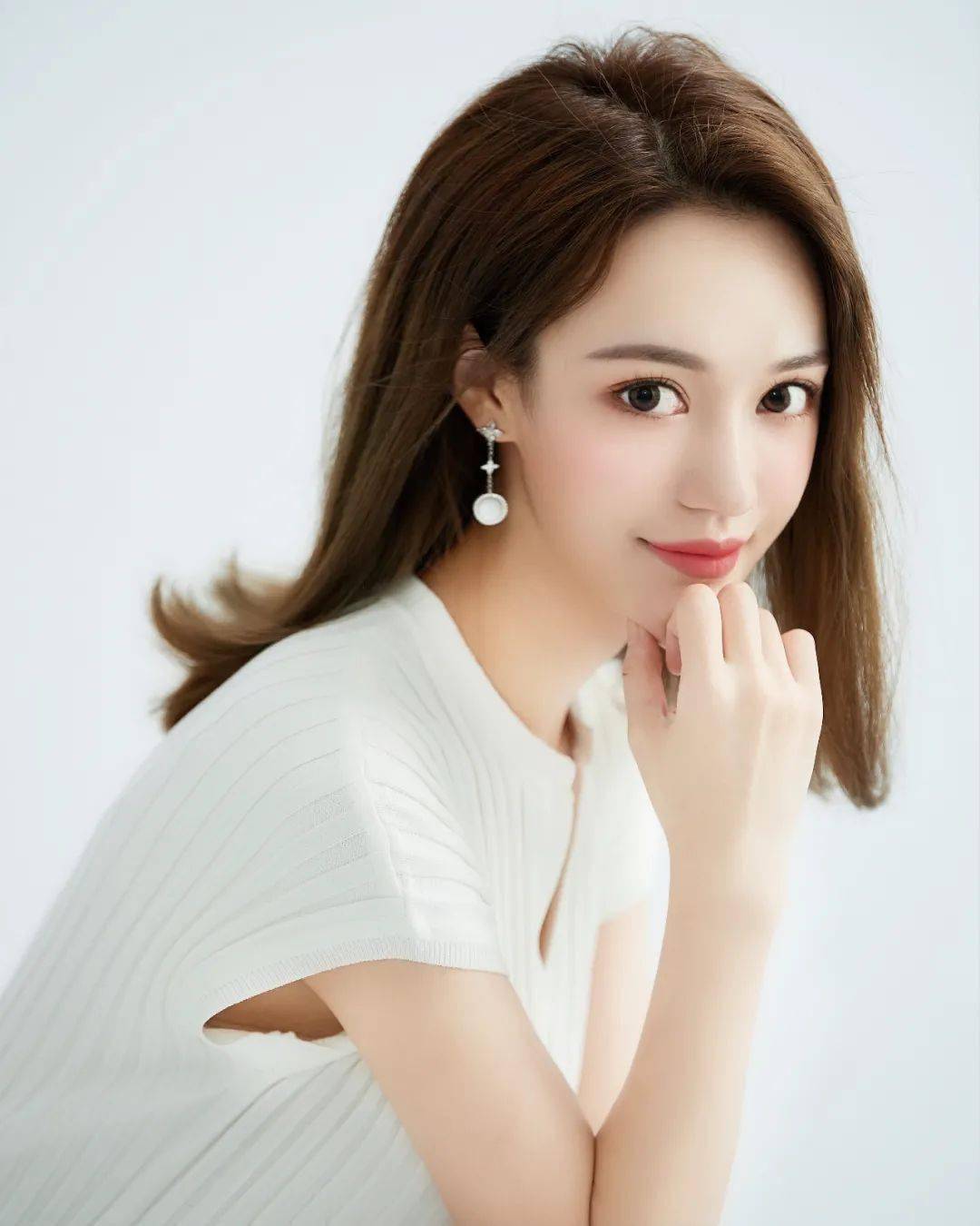 崔晓彤cctv新十大青年古筝演奏家,中央音乐学院硕士研究生,中国音乐家