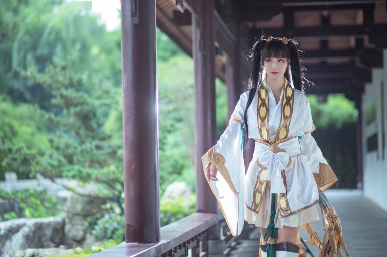 天涯明月刀曲无忆cosplay