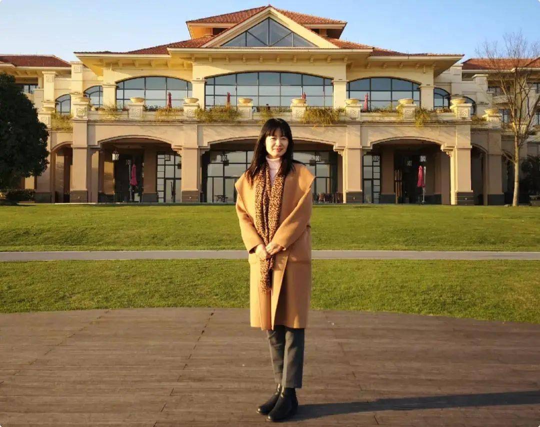 往期回顾第六届研师亦友获奖导师风采卓然