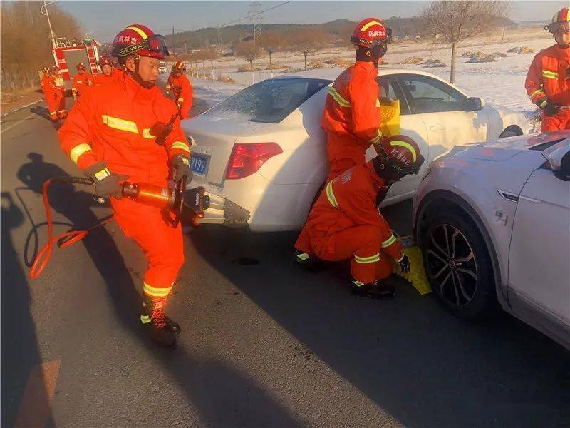 支队结合辽源地区道路分布,消防站所处位置及处置能力,以辽河大路特勤