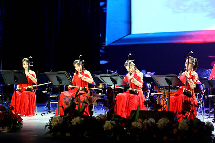 写意中国中央音乐学院民族室内乐团在银奏响中国风