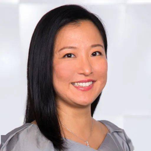 祝贺朱圣琴同学顺利通过博士论文答辩 | dba捷报