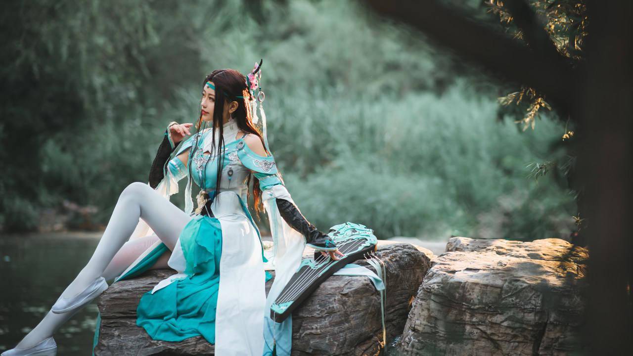 剑网三长歌门雪河琴娘cosplay