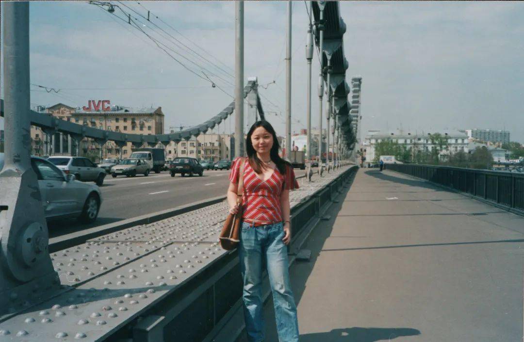 顾湘,2003年夏,莫斯科2001年,作家顾湘在莫斯科求学,《在俄国》便记录