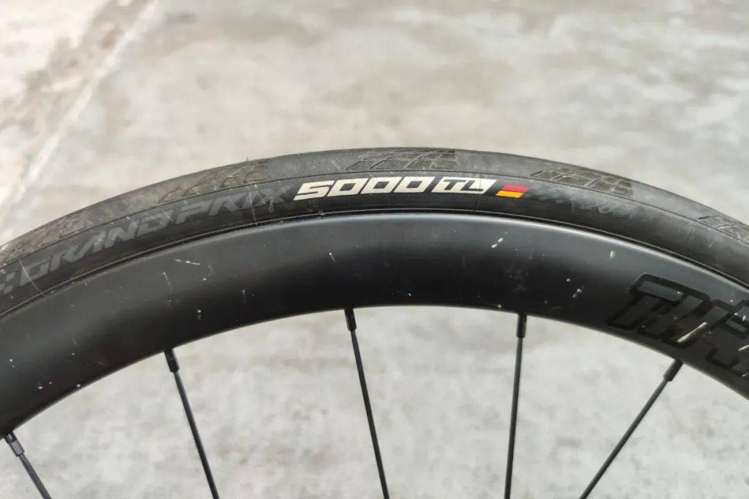 2020年11款28c公路自行车真空胎推荐