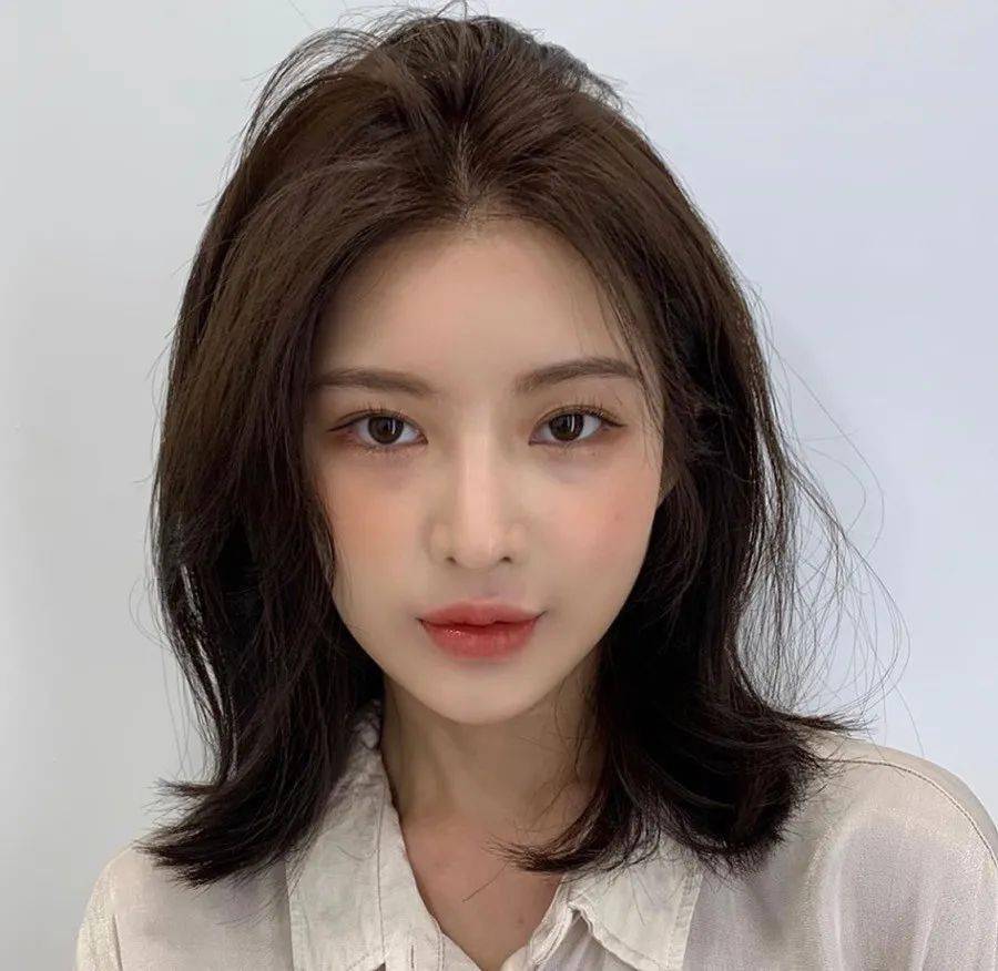 小仙女都爱的锁骨发_齐刘海