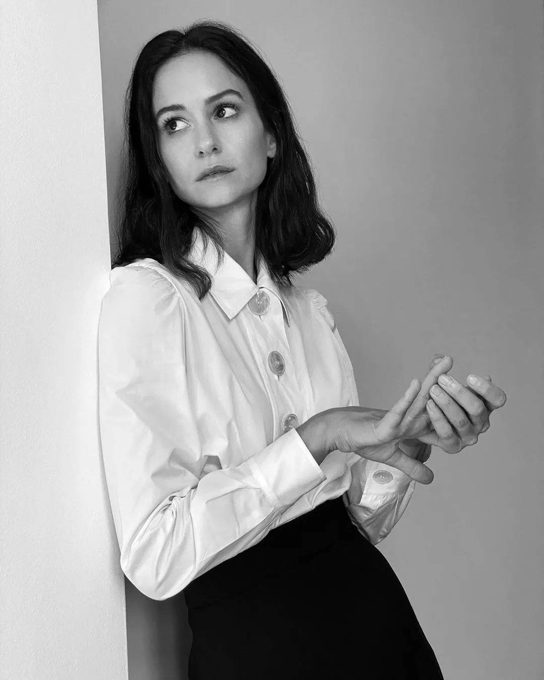 如何性感得很聪明看katherinewaterston就知道了