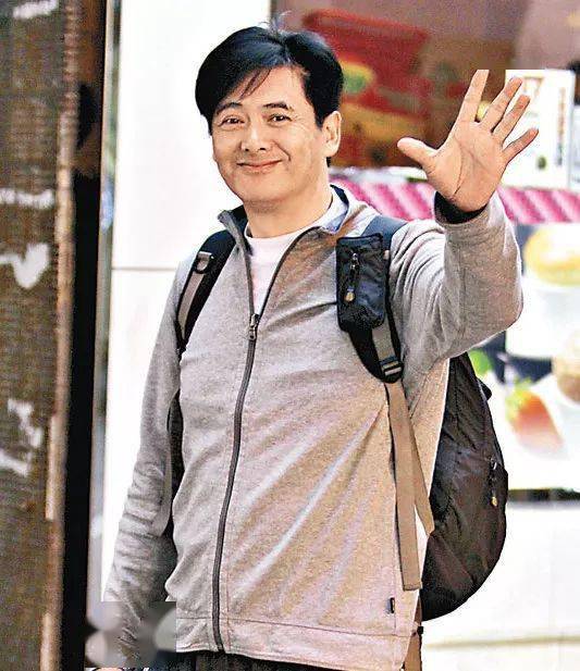 周润发放开手你拥有的是一切