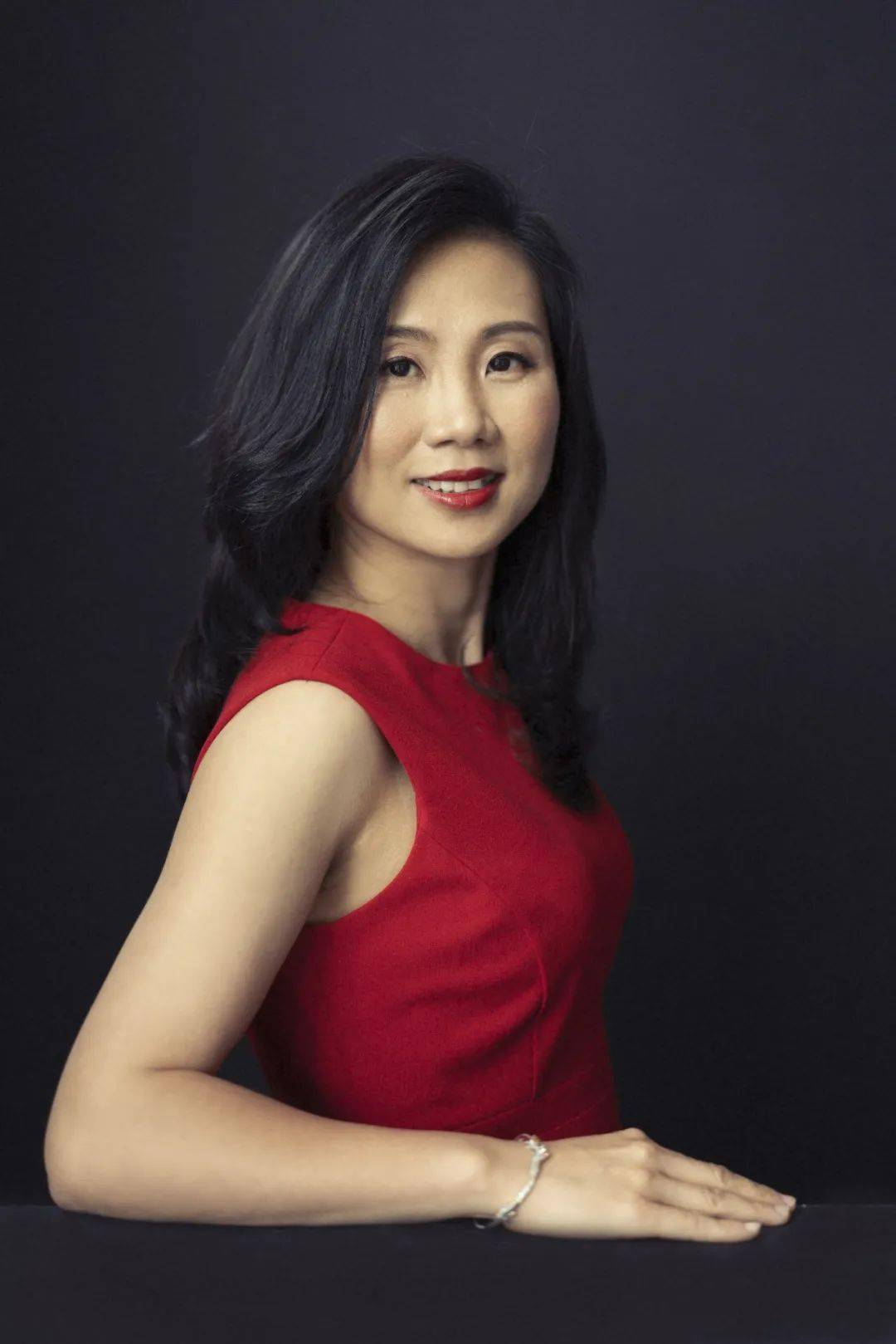 女仕界访谈遵从春播秋收原则的evatsang