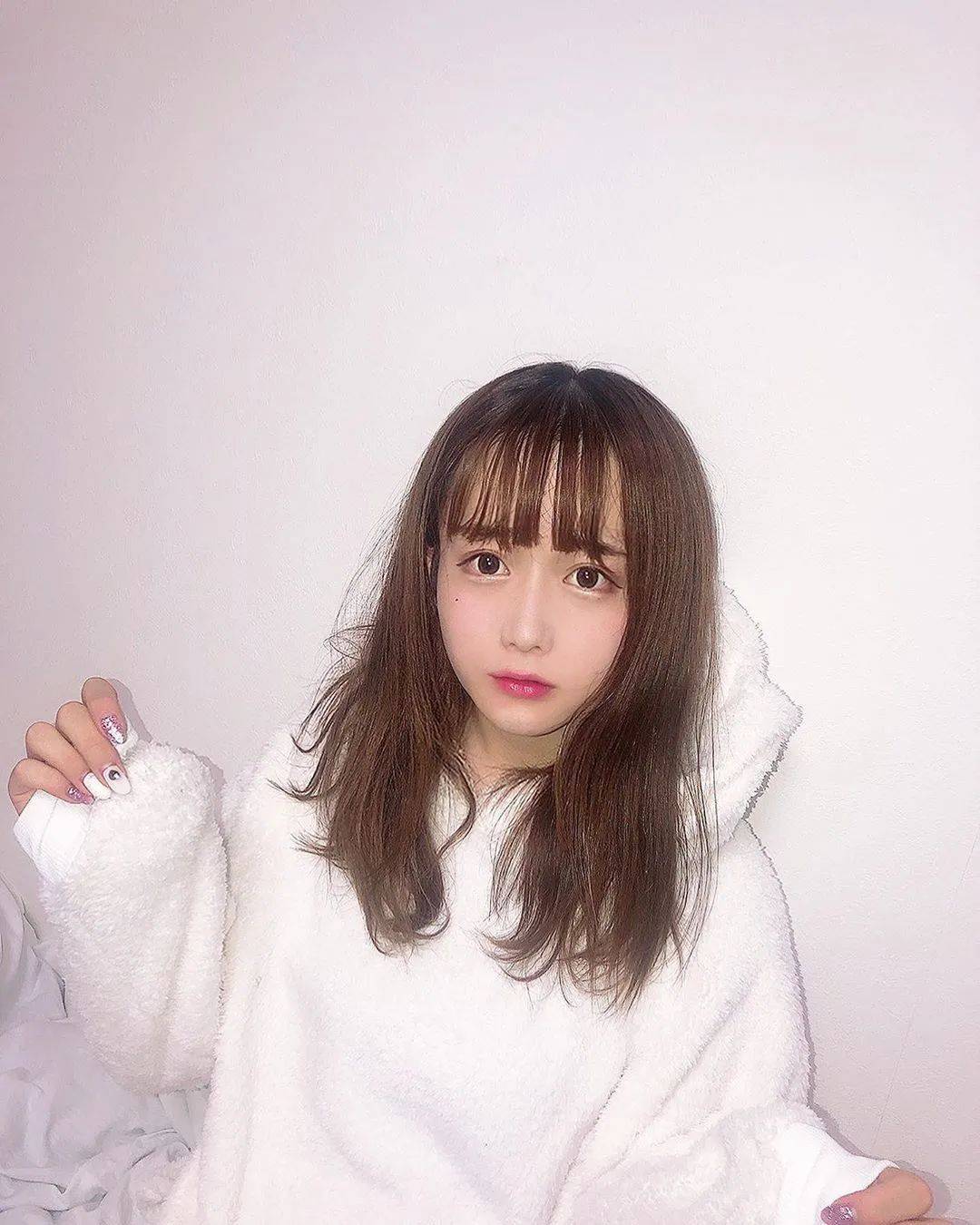 没想到看起来"弱质芊芊"的布酱和金酱,内心却如一个巨人,仿佛藏有一座