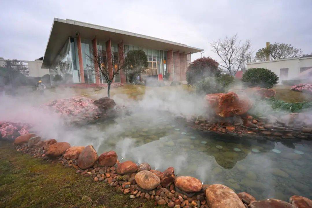 贵安山水花溪示范区全面升级烟雨朦胧间领略东方美