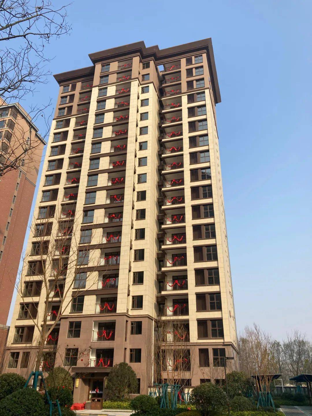 长葛建业春天里实景共鉴即将交付共享美好家音