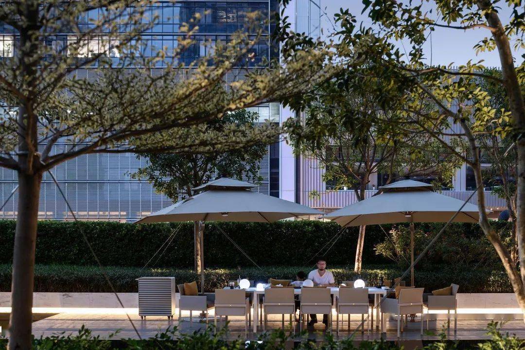 适宜不同人数的社交场所 南西摄影