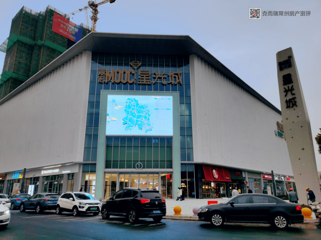 相对更靠中心的区域,奔牛镇的融城进度更快一步,同时也是运河文化的