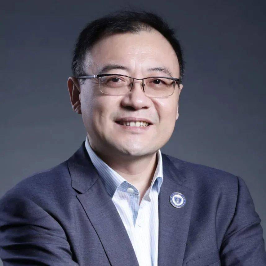 复旦13位个人获评上海市先进工作者,3个集体获评上海市模范集体!_卢奕