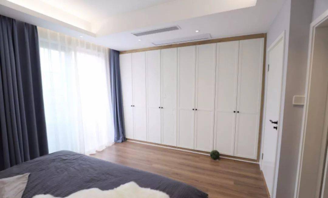 门背后的柜子不好看别担心看不出来