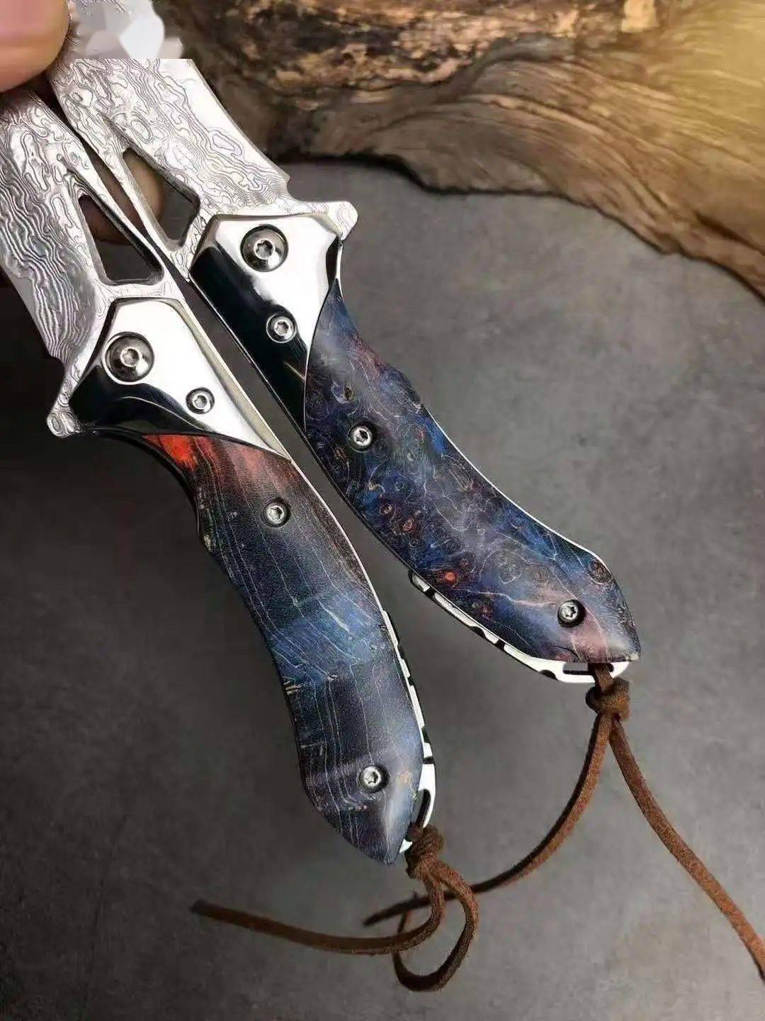 老师傅手工装配,开合瞬速,进口锻造大马士革vg10钢刃材,祥云独一无二