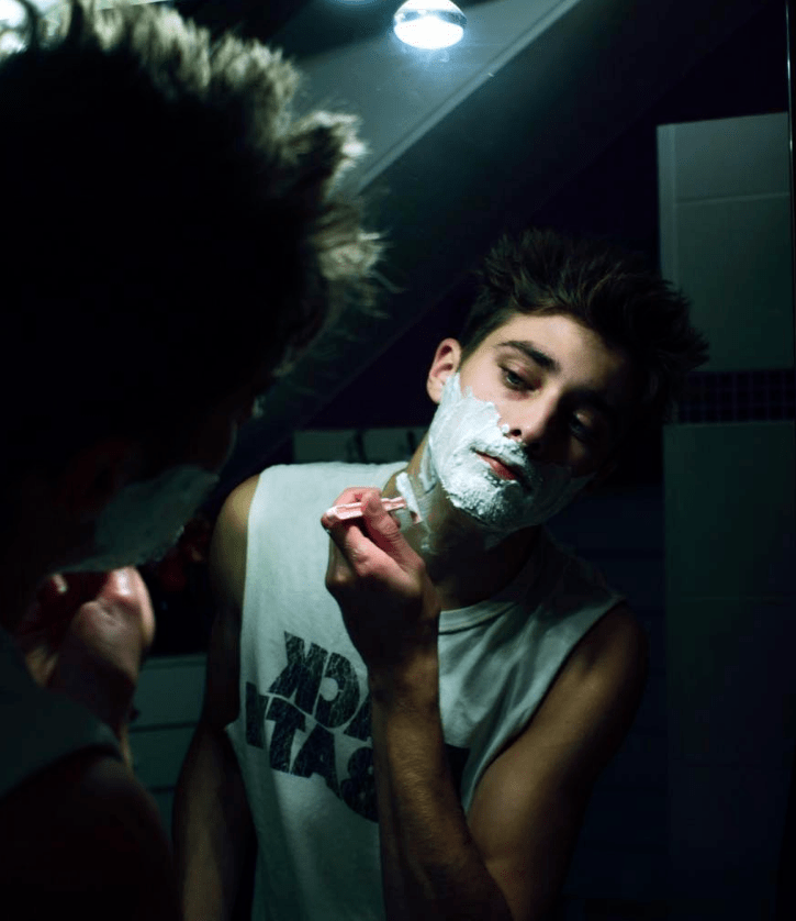 这些野性与纯真并存的法国boy们,同样令人心动!