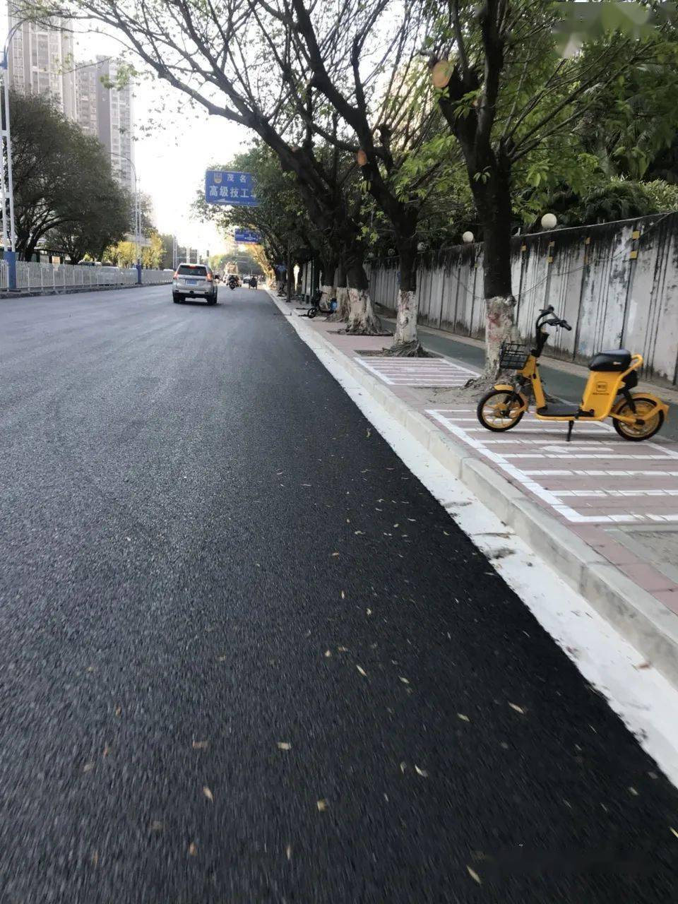 多图直击!光华北路铺上了崭新的沥青路面-搜狐大视野-搜狐新闻