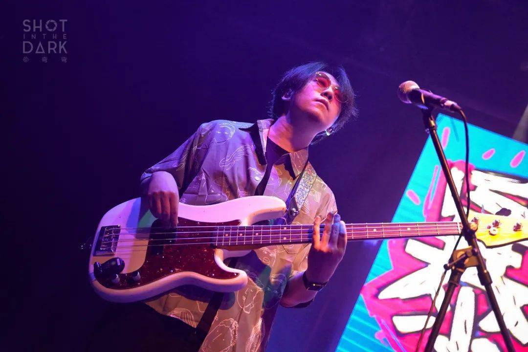 演出回顾回春丹乐队开炉巡演上海站