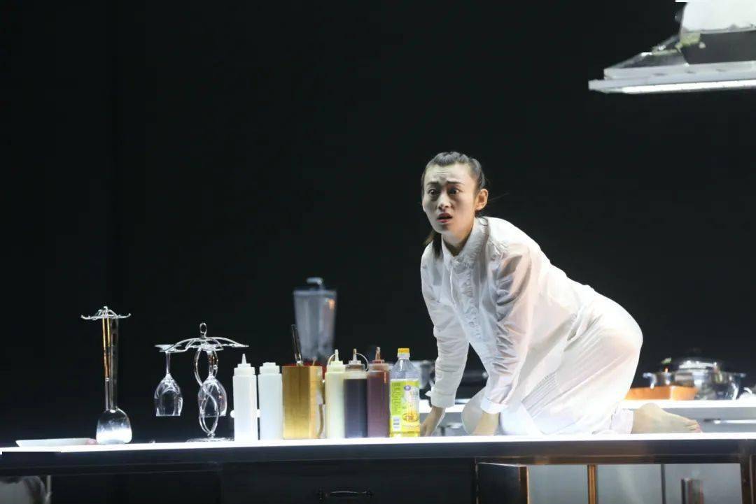 连孟京辉都夸的先锋话剧长什么样