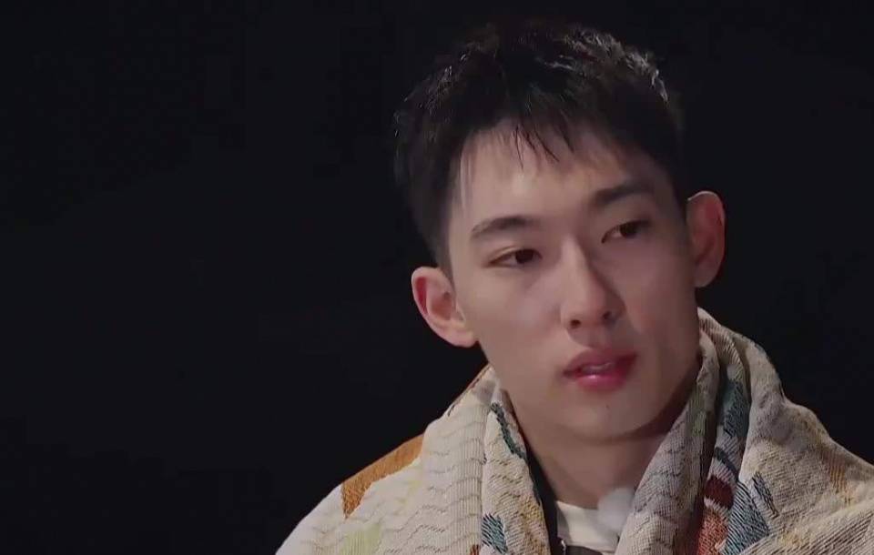 原创张豆豆于家翊恋爱分歧恋爱不是单向付出而是双向奔赴